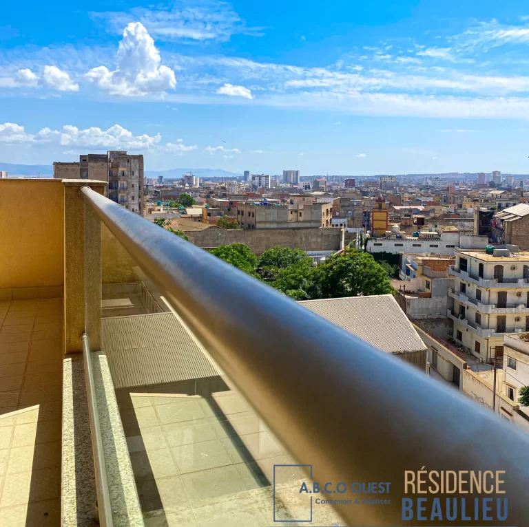 0439CB0C-3C79-467D-B3FA-98B3FA2F23B6 2