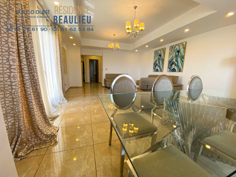 0B923E9C-43B1-459F-A0EB-C84526E33B5E 2