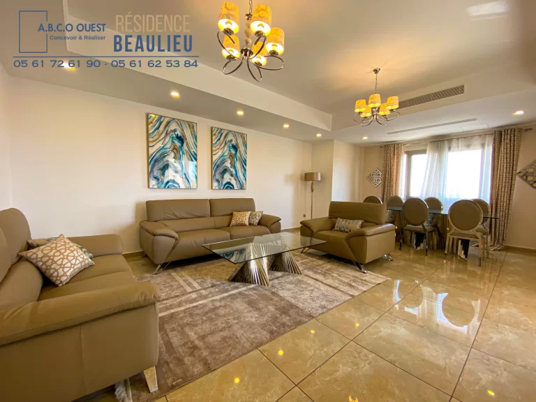 250D715B-58C9-4A0A-A33E-15F8804D817D 2