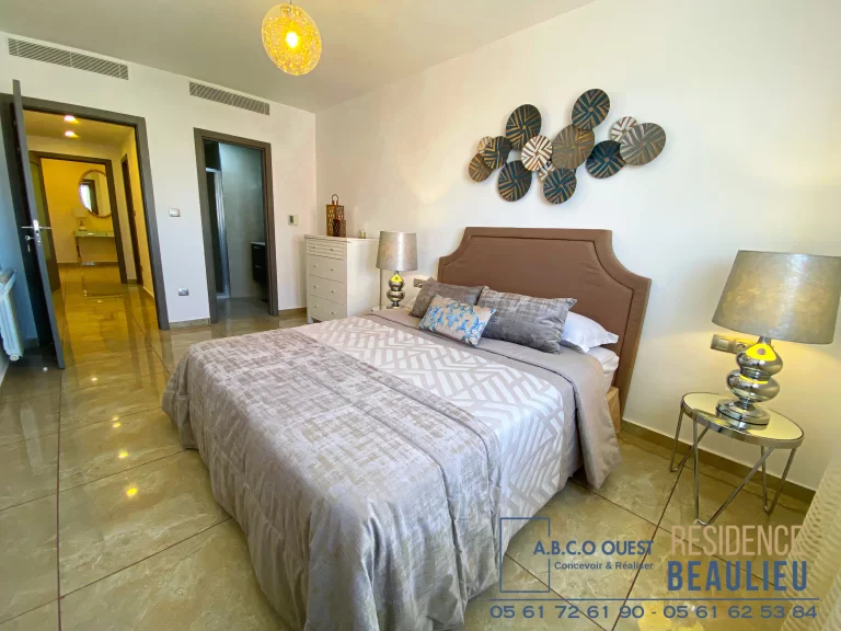 28D06A2B-42C0-4D95-905B-B84433F7D070 2